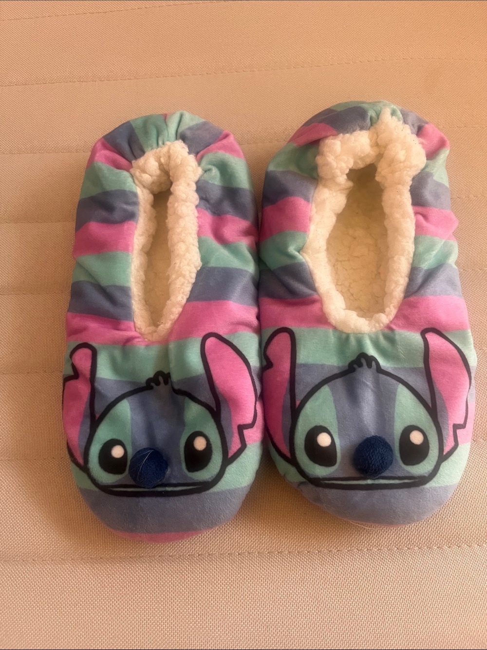 Women’s Disney Stitch slippers